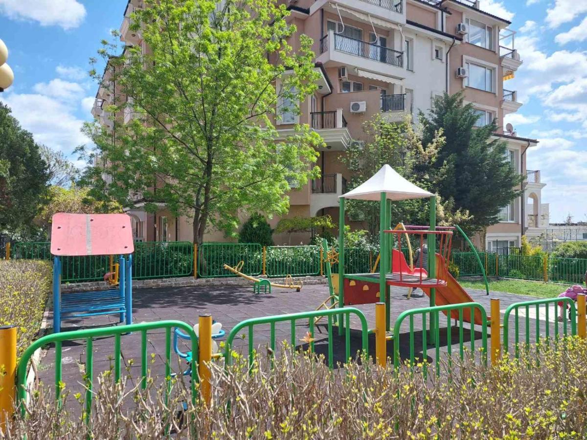 Святой Влас, Комплекс Sea Breeze Sveti Vlas Εξωτερικό φωτογραφία